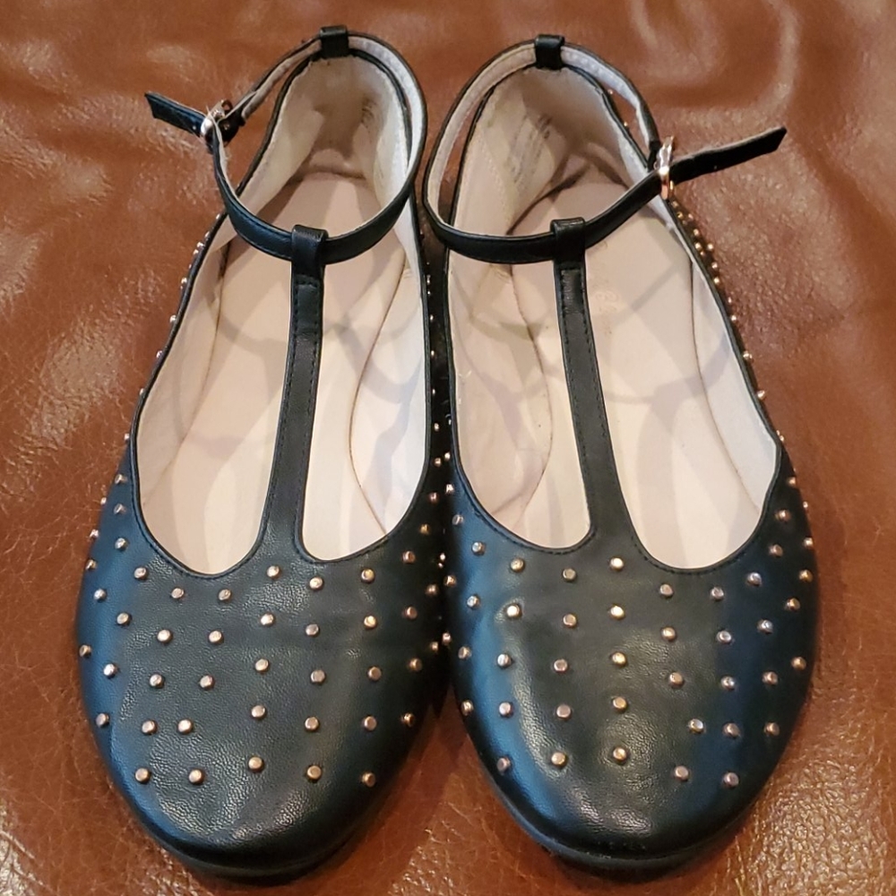 Good condition Girls flats